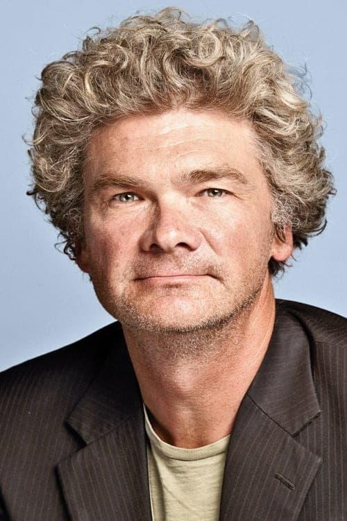 Simon Farnaby